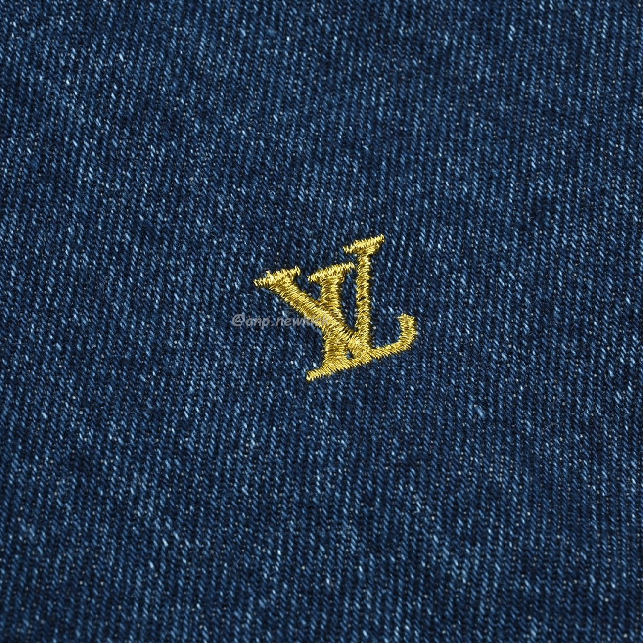 Louis Vuitton Embroidered Logo Denim Shorts (8) - newkick.org